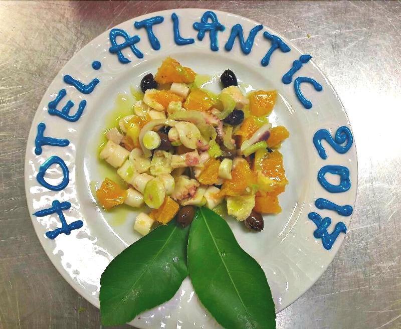 סניגליה Hotel Atlantic מראה חיצוני תמונה
