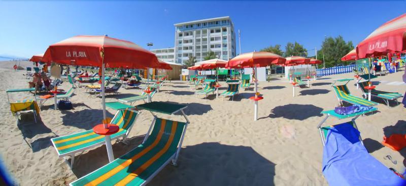 סניגליה Hotel Atlantic מראה חיצוני תמונה