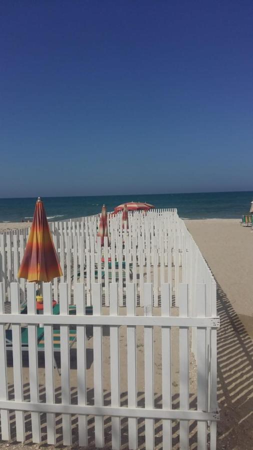 סניגליה Hotel Atlantic מראה חיצוני תמונה