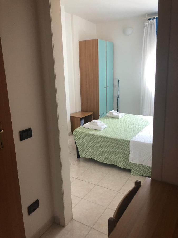 סניגליה Hotel Atlantic מראה חיצוני תמונה