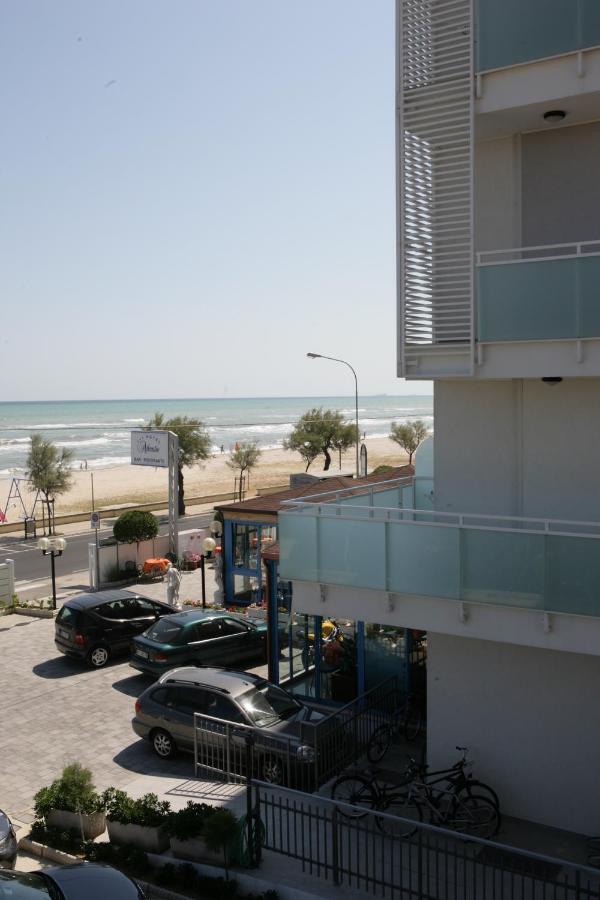 סניגליה Hotel Atlantic מראה חיצוני תמונה